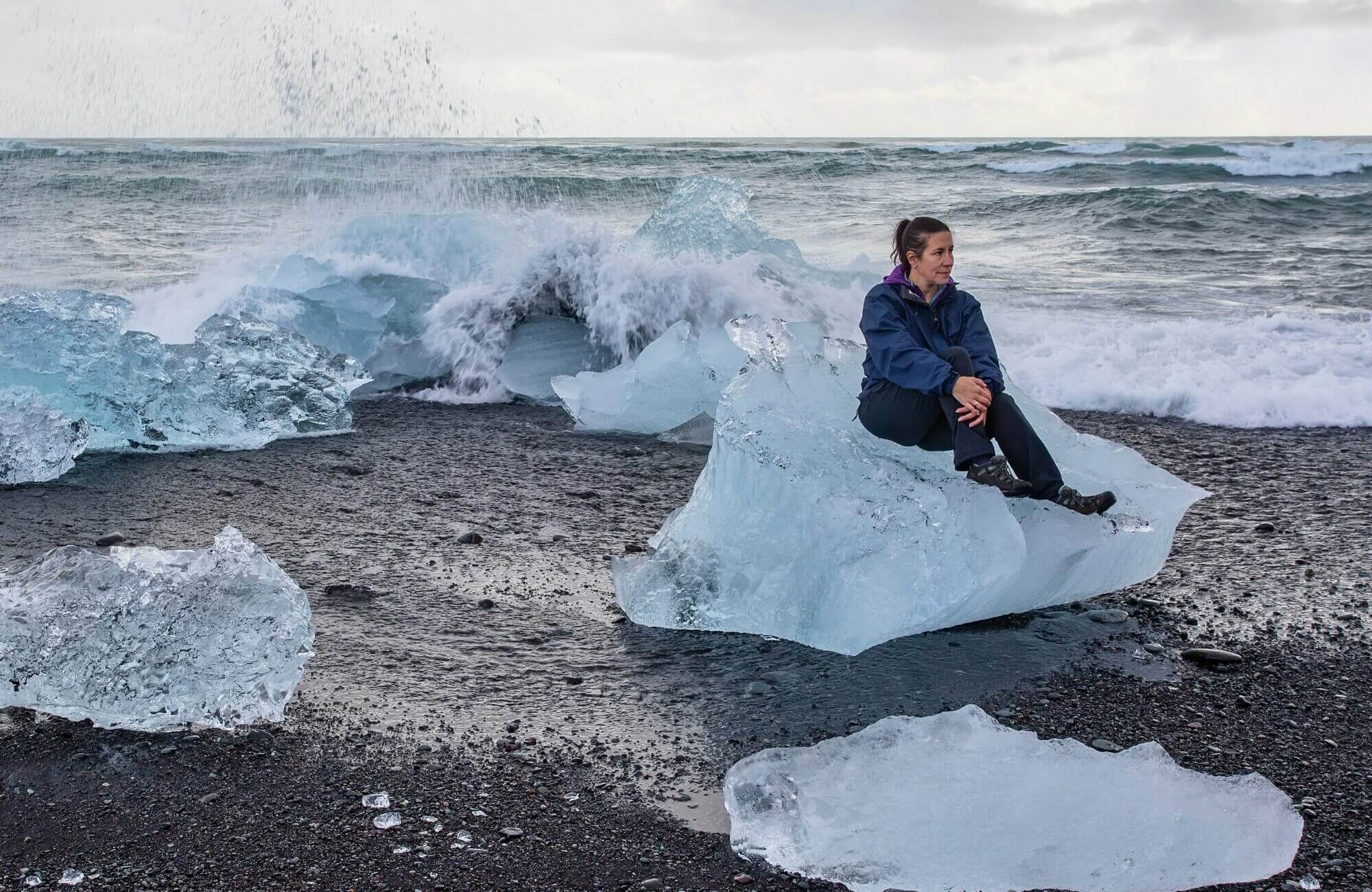 Jökulsárlón med flydende isbjerge.